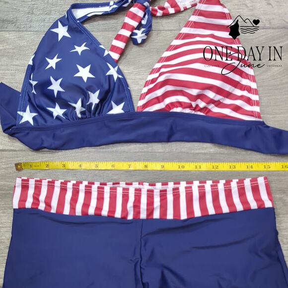 Adisputent Boyshort Halter Bikini Swimsuit Size L - Picture 3 of 4